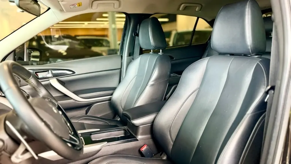 galeria ECLIPSE CROSS