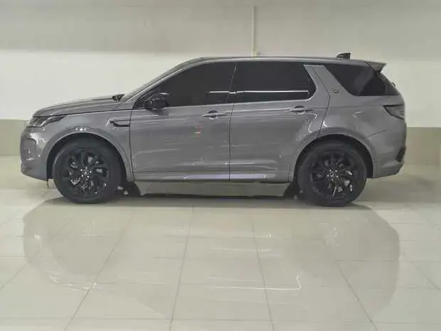 Land Rover Discovery Sport R-Dynamic SE 2.0 Turbo (Aut.)