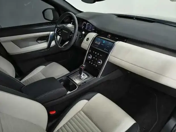 Land Rover Discovery Sport R-Dynamic SE 2.0 Turbo (Aut.)