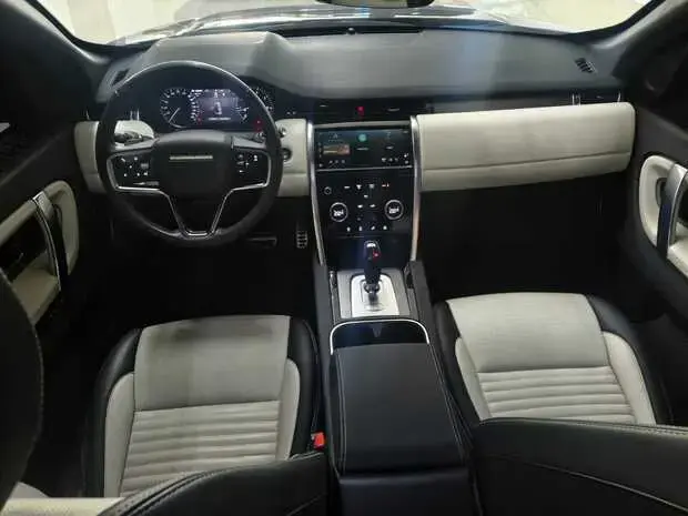 Land Rover Discovery Sport R-Dynamic SE 2.0 Turbo (Aut.)