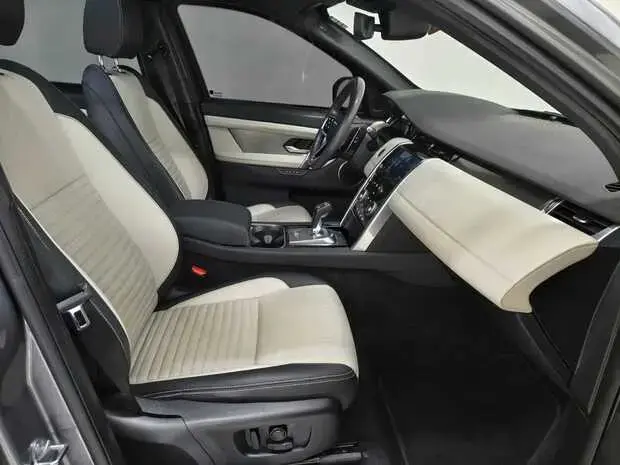 Land Rover Discovery Sport R-Dynamic SE 2.0 Turbo (Aut.)