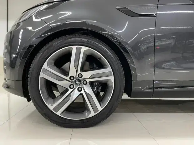 Land Rover Discovery D350 3.0 MHEV Metropolitan