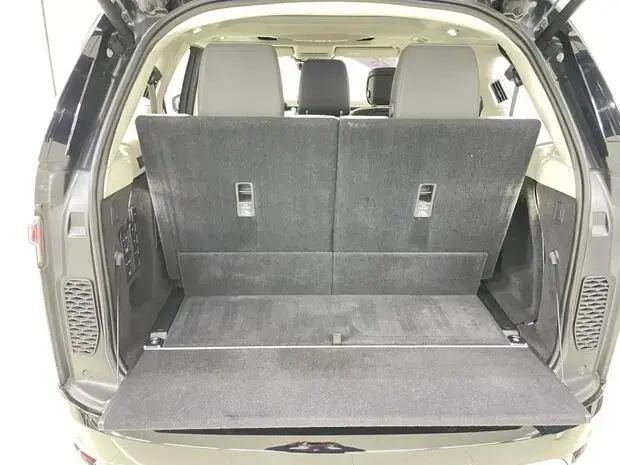 Land Rover Discovery D350 3.0 MHEV Metropolitan
