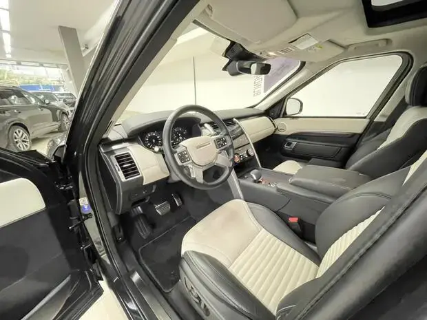 Land Rover Discovery D350 3.0 MHEV Metropolitan
