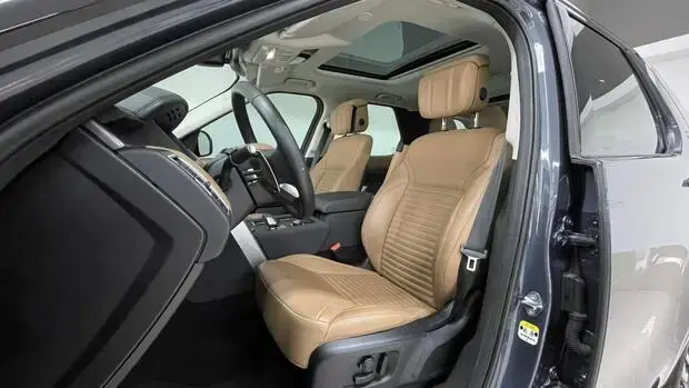 Land Rover Discovery D350 3.0 MHEV Metropolitan