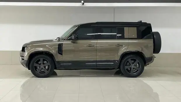 Land Rover Defender 110 X-Dynamic HSE 3.0 TD (Aut)