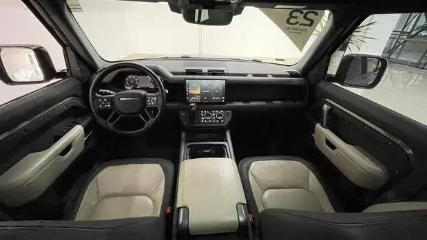 Land Rover Defender 110 X-Dynamic HSE 3.0 TD (Aut)