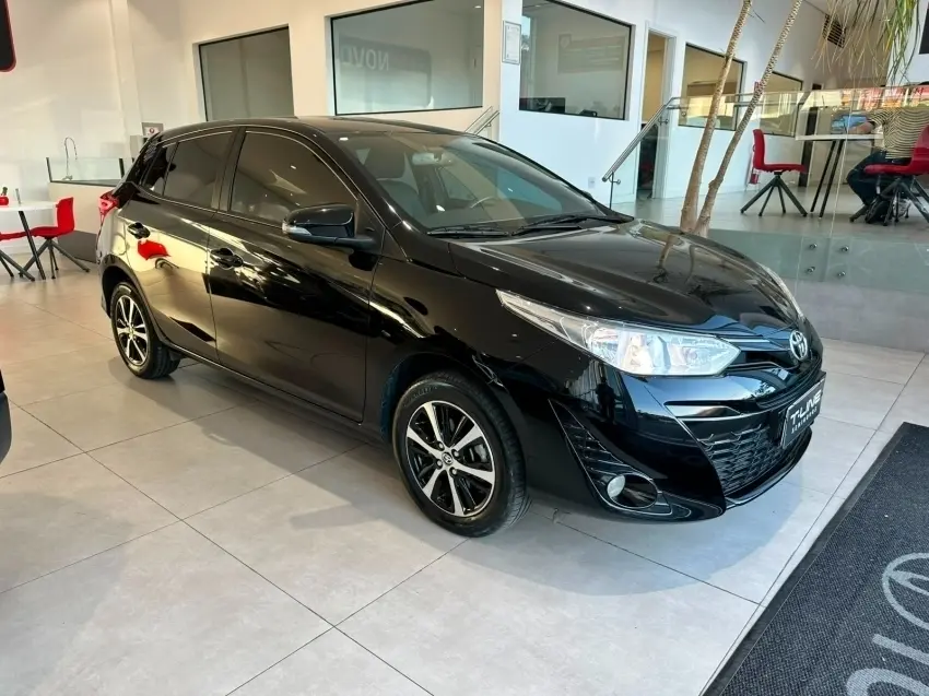 galeria YARIS