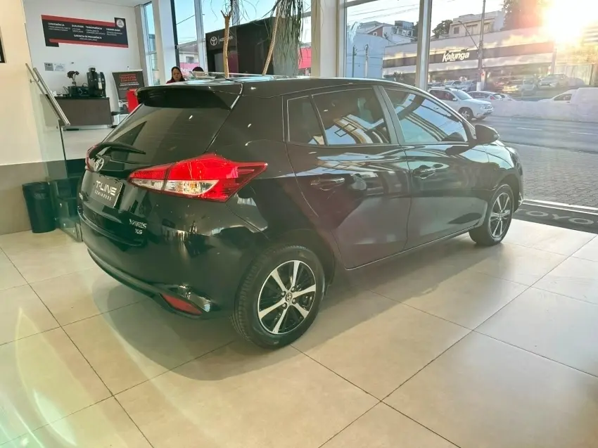 galeria YARIS