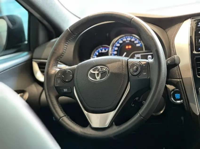 galeria YARIS