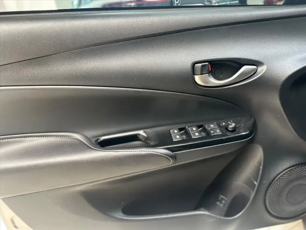 galeria YARIS