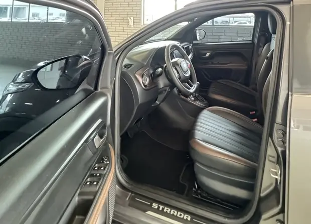 Fiat STRADA 1.0 TURBO 200 FLEX RANCH CD CVT