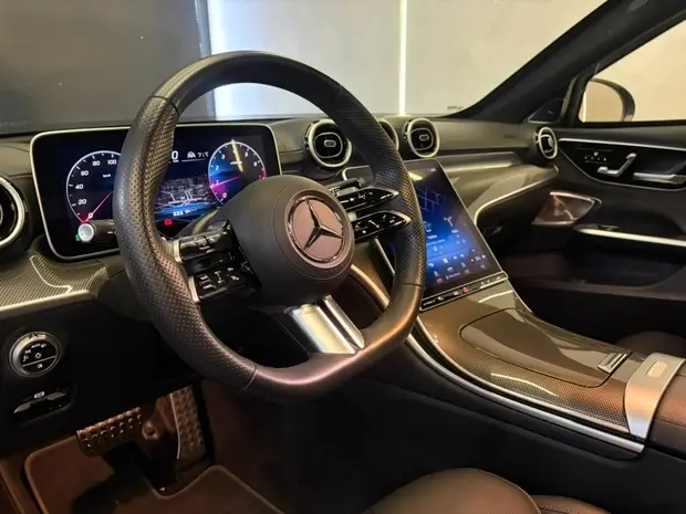 Mercedes Benz C 300 2.0 EQ BOOST HÍBRIDO AMG LINE 9G-TRONIC