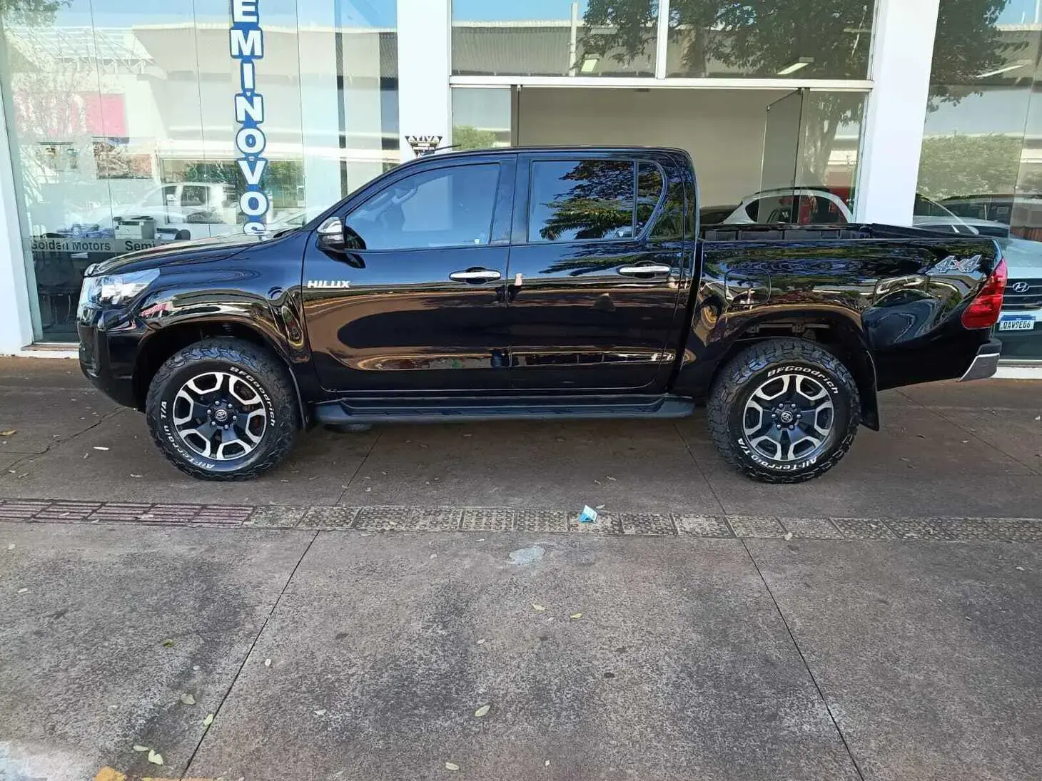 galeria HILUX