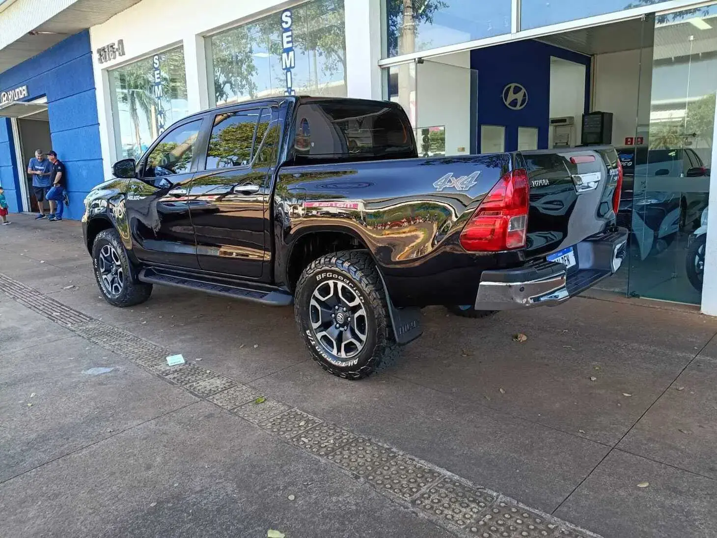 galeria HILUX