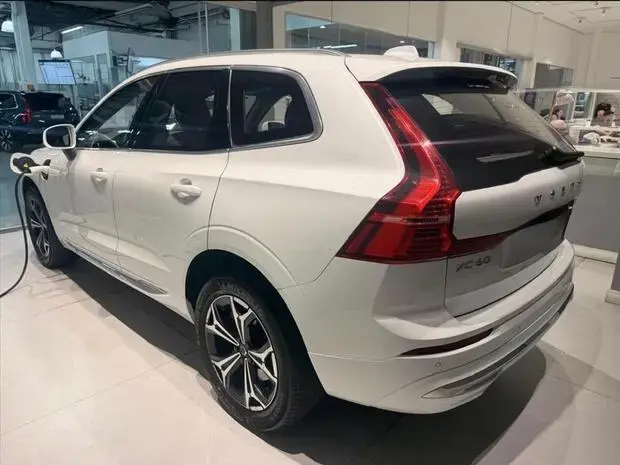 Volvo XC60 2.0 T8 RECHARGE INSCRIPTION EXPRESSION AWD GEARTRONIC