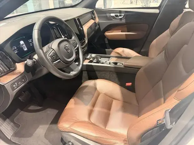 Volvo XC60 2.0 T8 RECHARGE INSCRIPTION EXPRESSION AWD GEARTRONIC