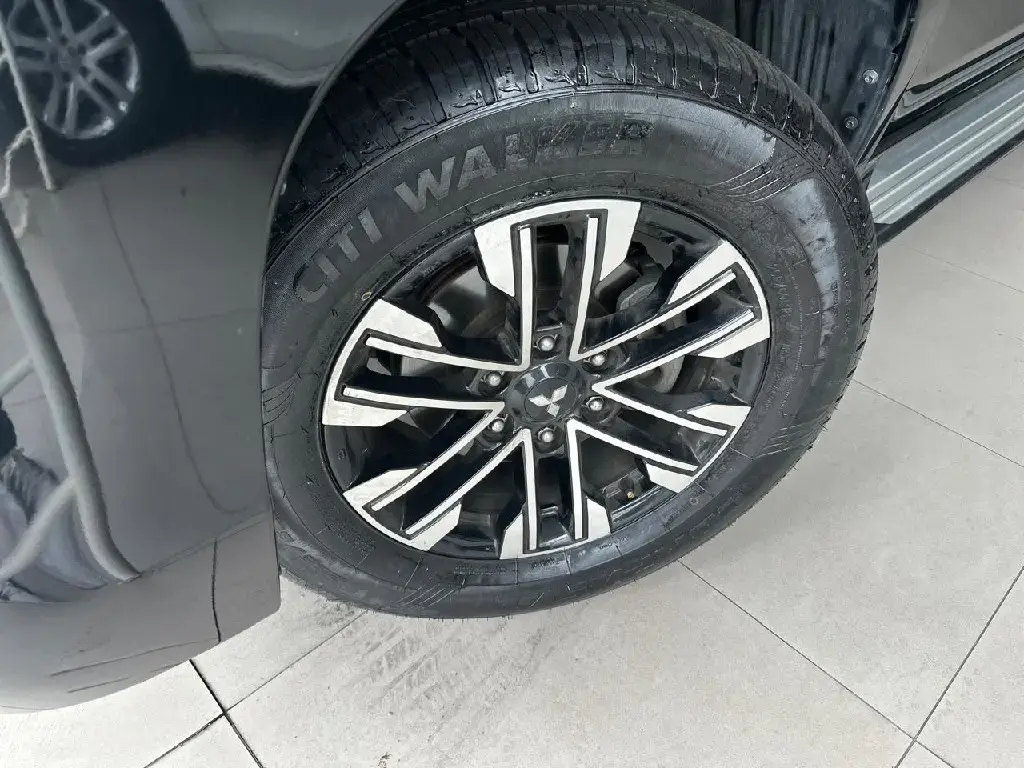 galeria PAJERO