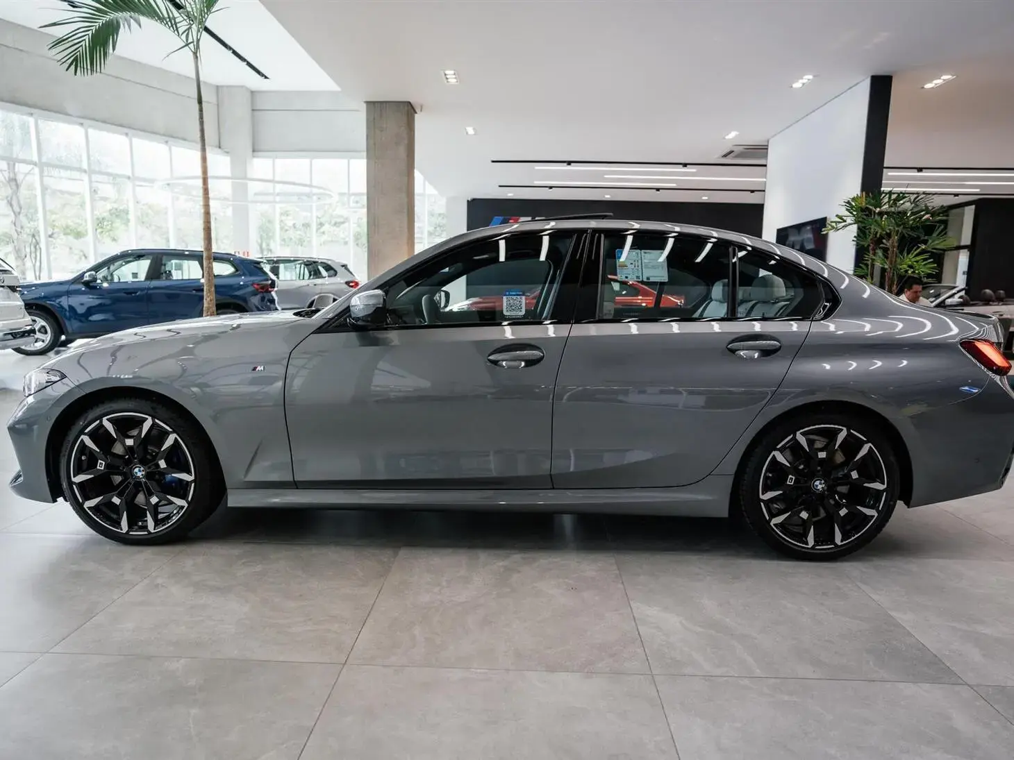 galeria 320i