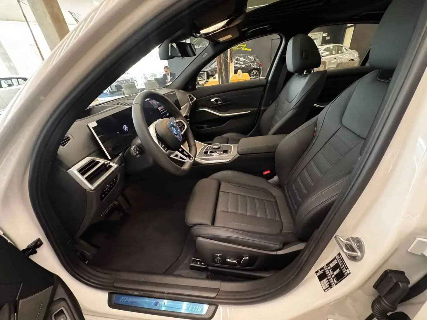 galeria 320i