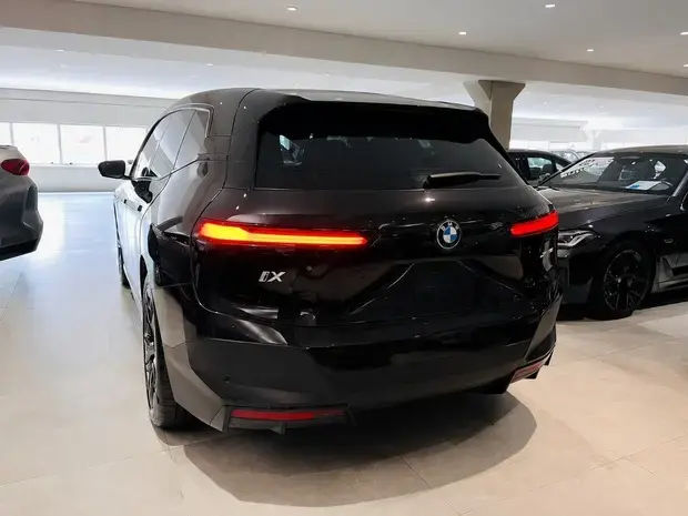Bmw iX xDrive40 (Aut.) (Elétrico)