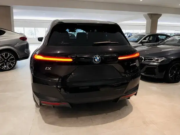 Bmw iX xDrive40 (Aut.) (Elétrico)