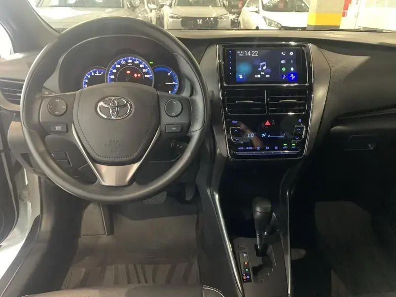 galeria Yaris