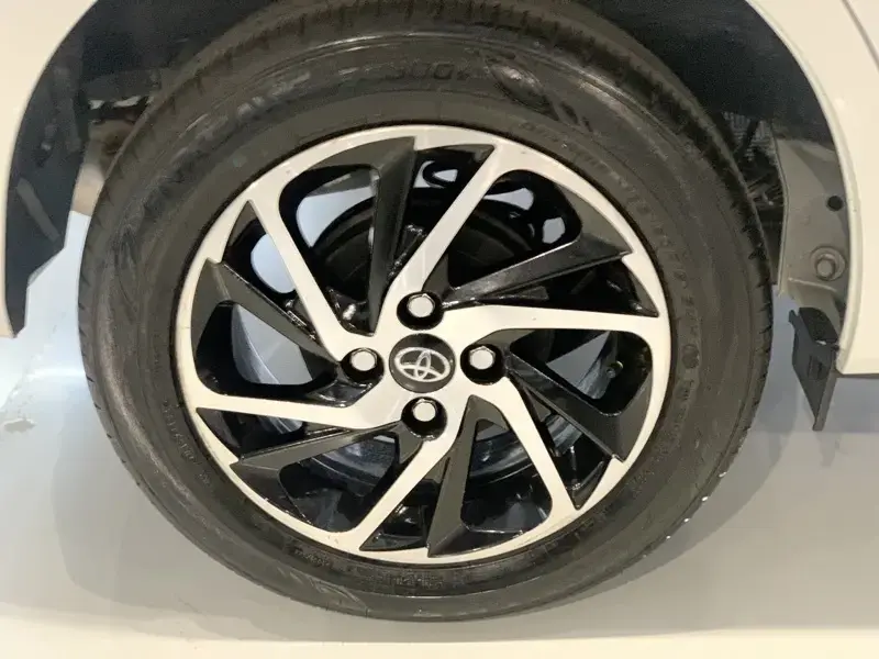 galeria Yaris