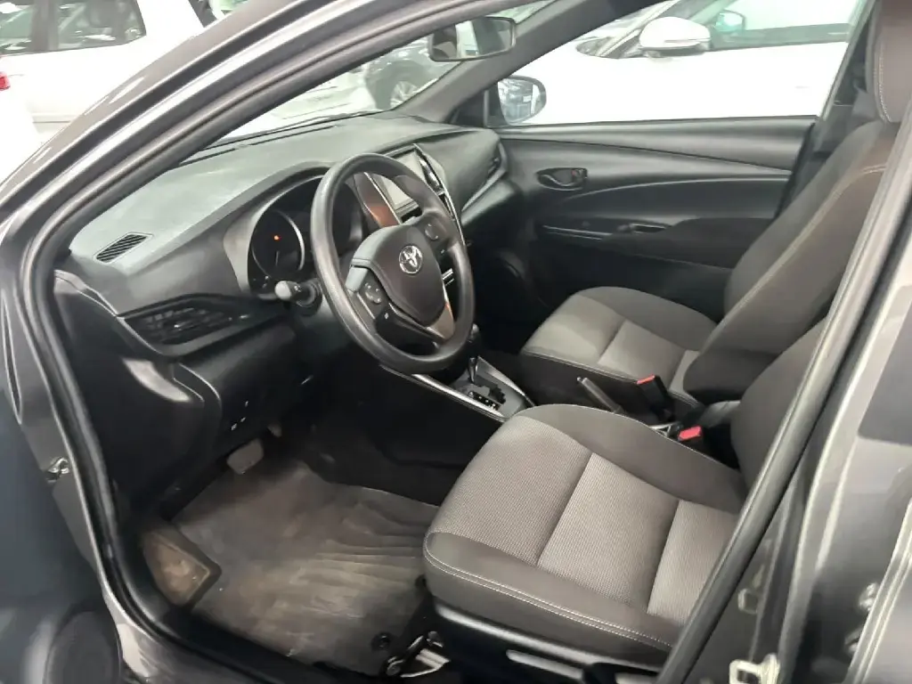 galeria YARIS