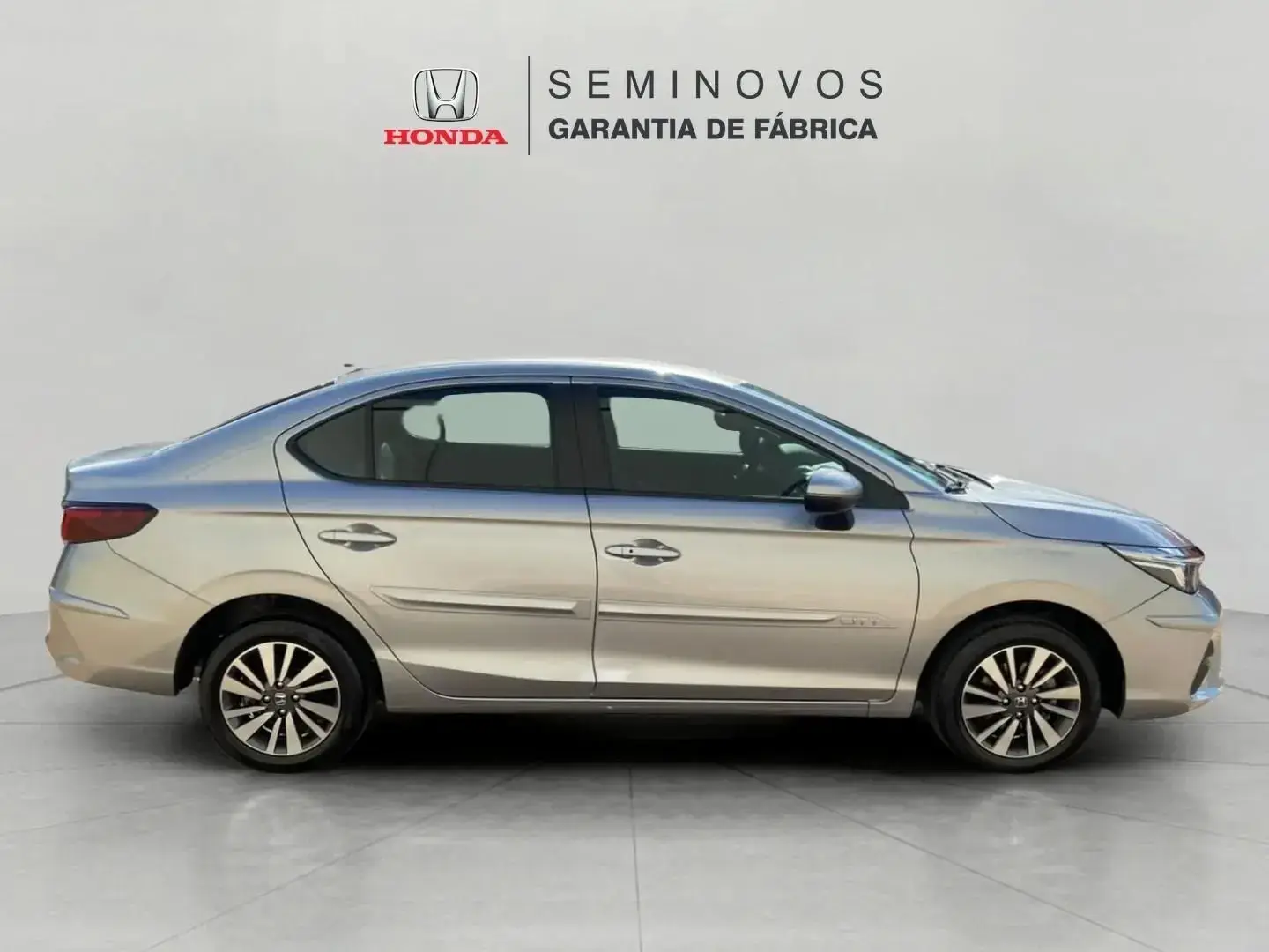 galeria CITY SEDAN LX