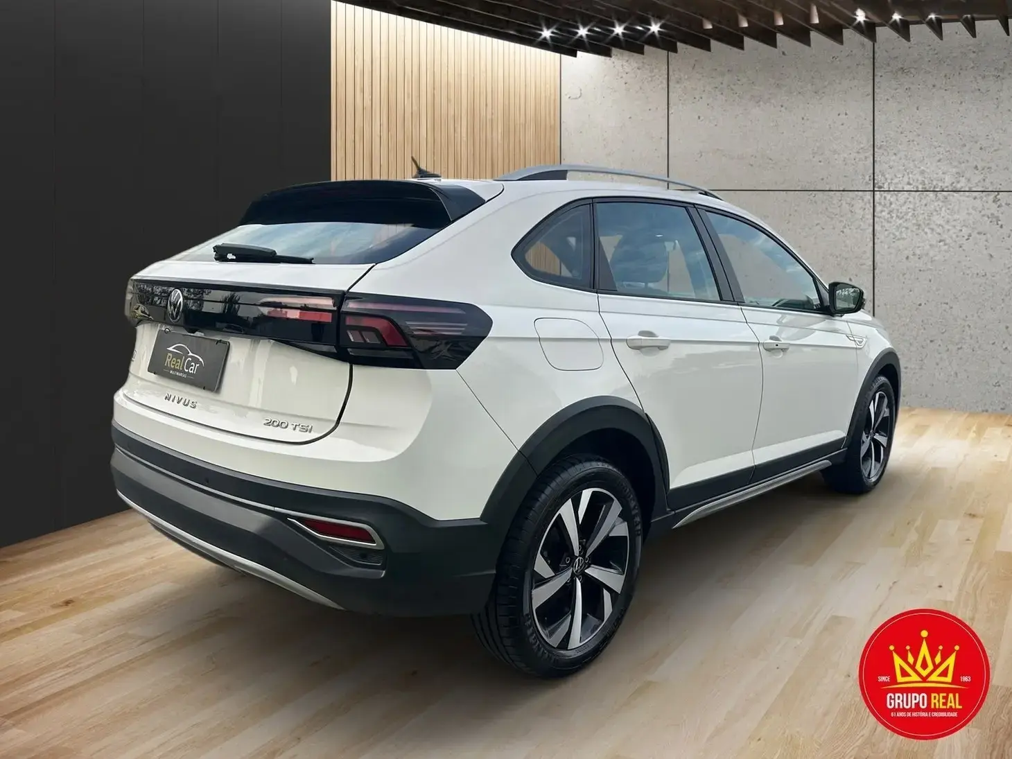galeria Nivus Highline 1.0 200 TSI Flex Aut.