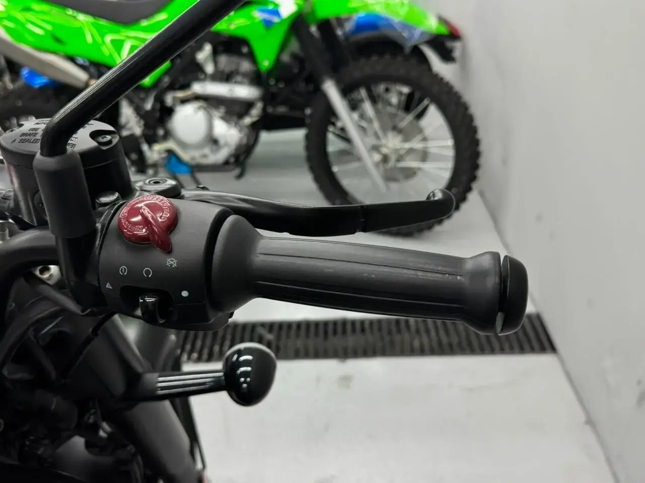 galeria Classic 350 Dark