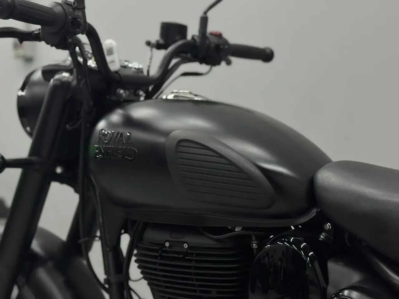 galeria Classic 350 Dark