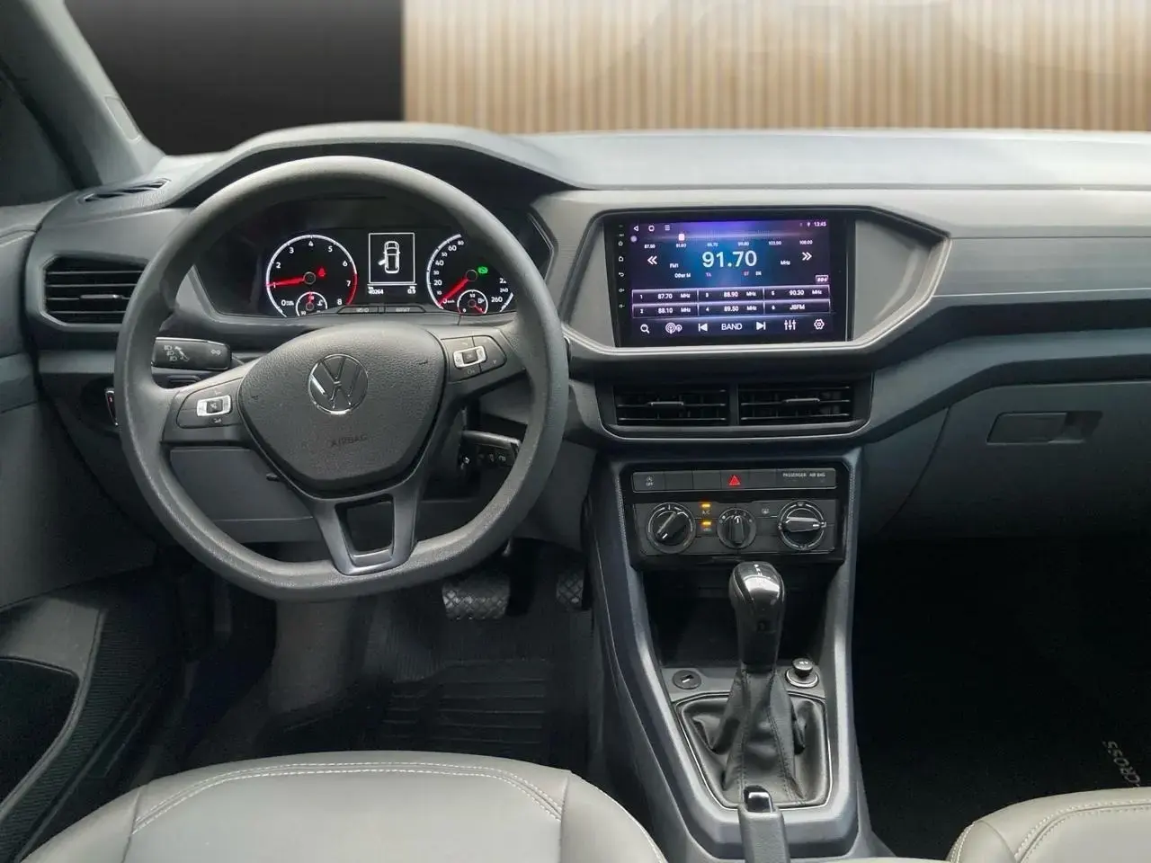 galeria T-Cross Sense 200 TSI 1.0 Flex 5p Aut.