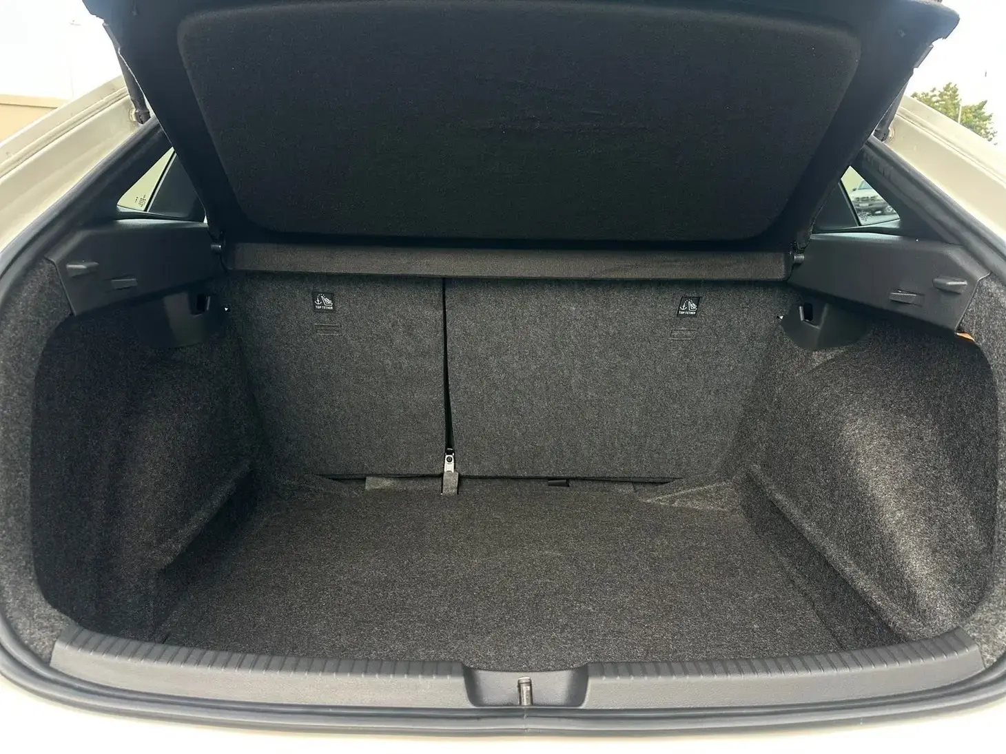 galeria Nivus Highline 1.0 200 TSI Flex Aut.