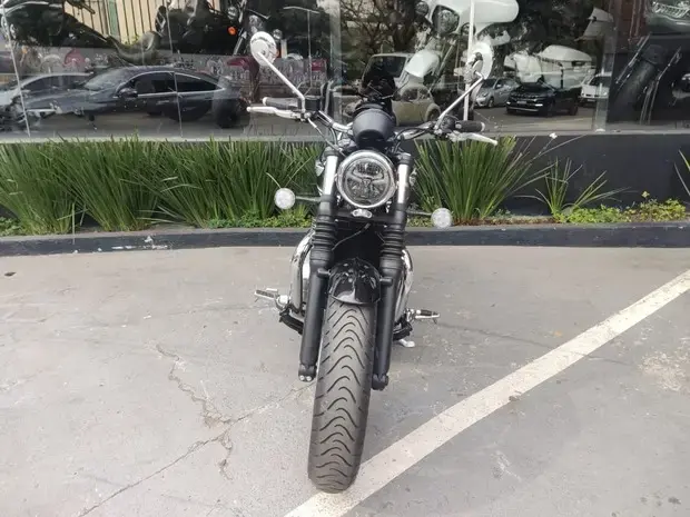 Triumph Bonneville Speedmaster ABS