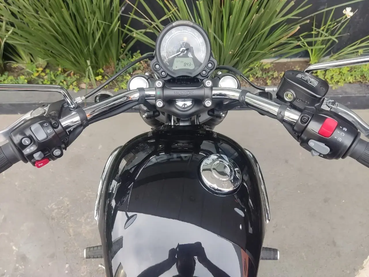 galeria Bonneville Speedmaster
