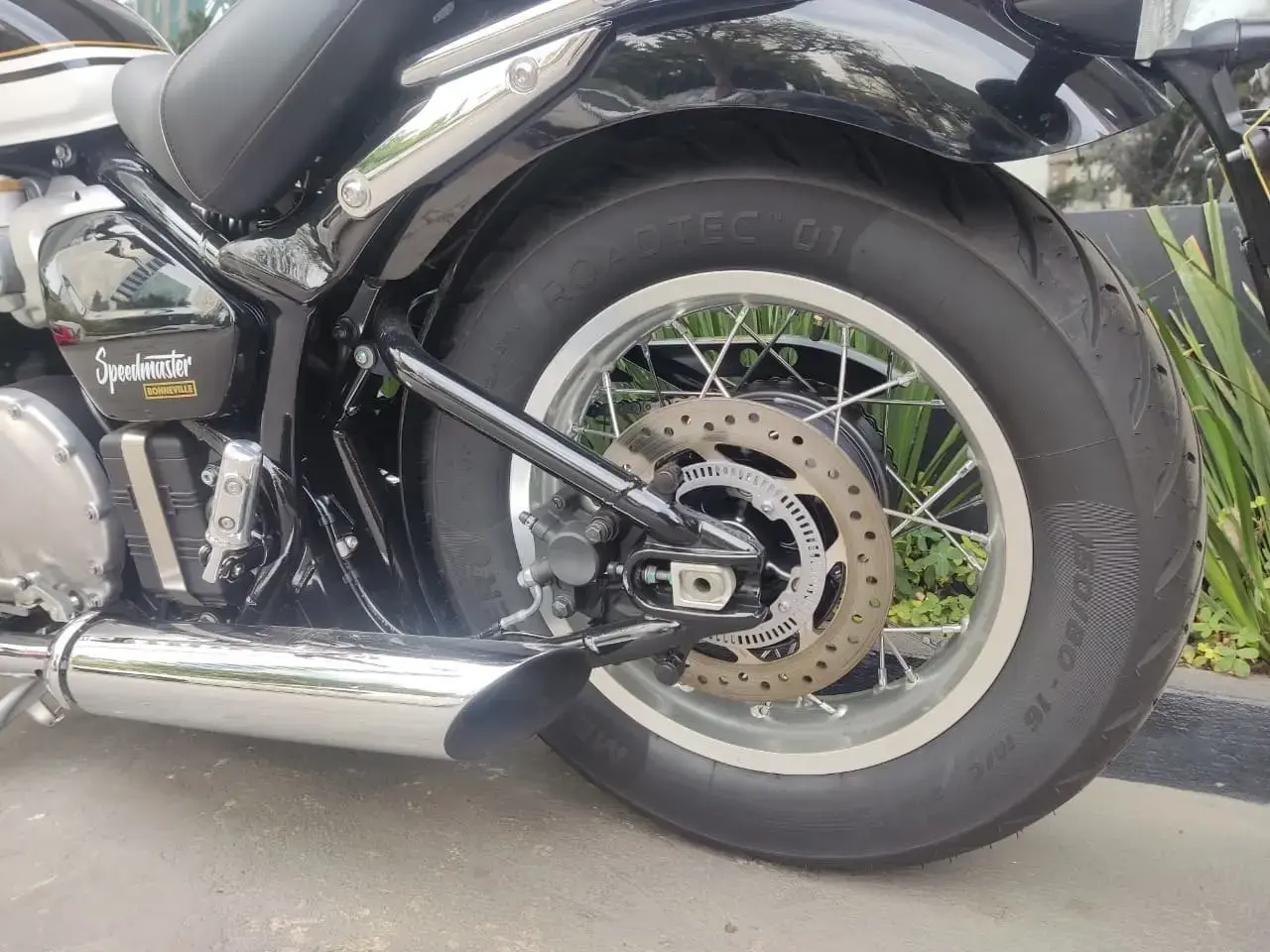 galeria Bonneville Speedmaster