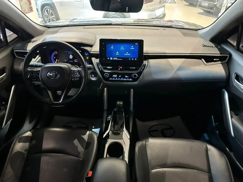 galeria COROLLA CROSS