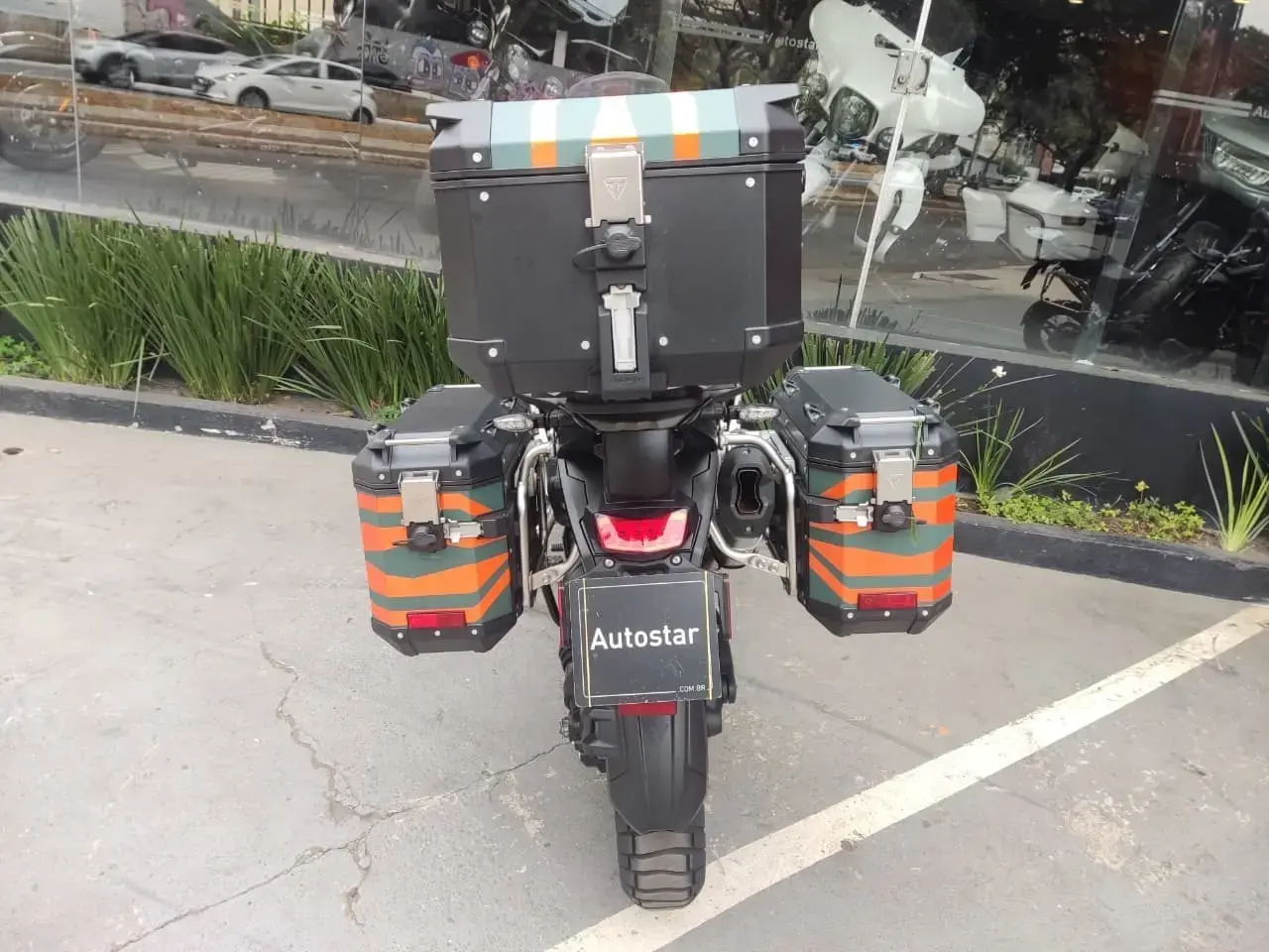 galeria Tiger 1200