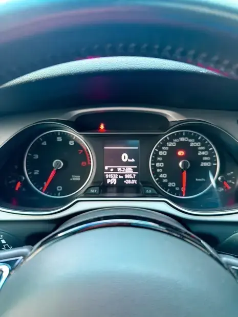 Audi A4 1.8 TFSI AMBIENTE AVANT GASOLINA 4P MULTITRONIC