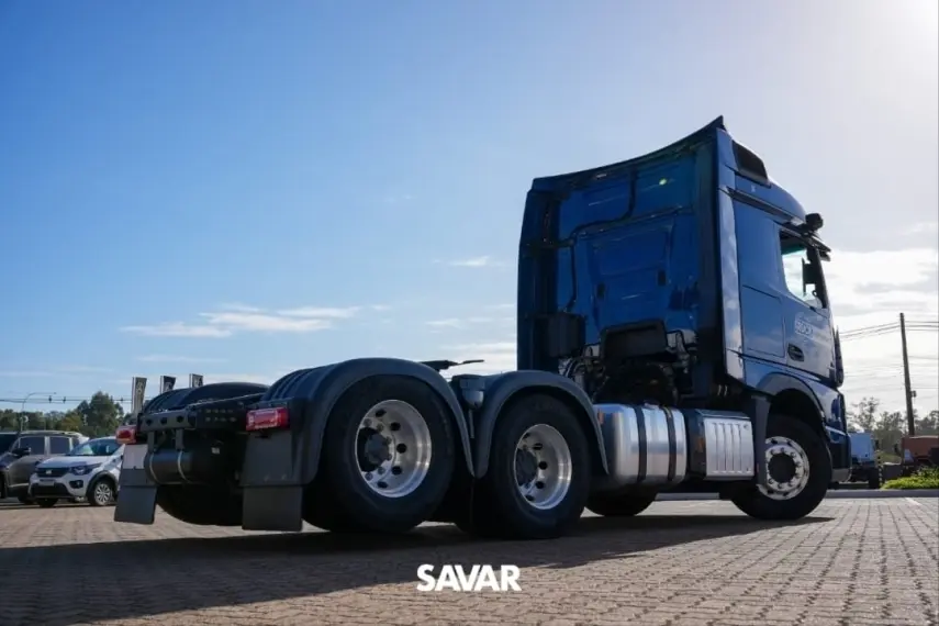 galeria Actros 2553