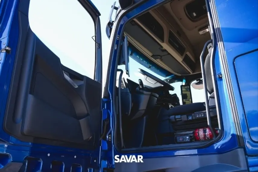 galeria Actros 2553