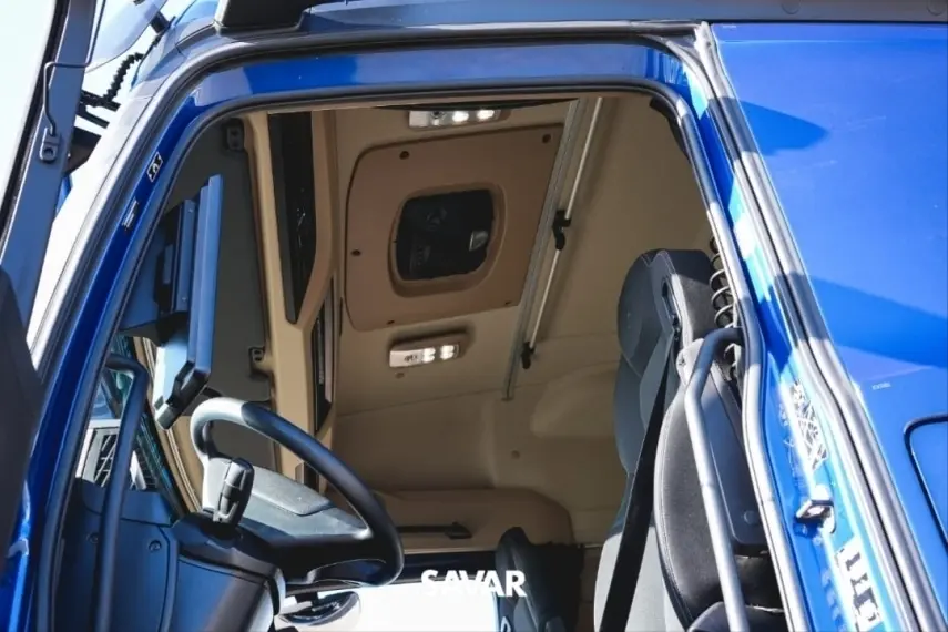 galeria Actros 2553