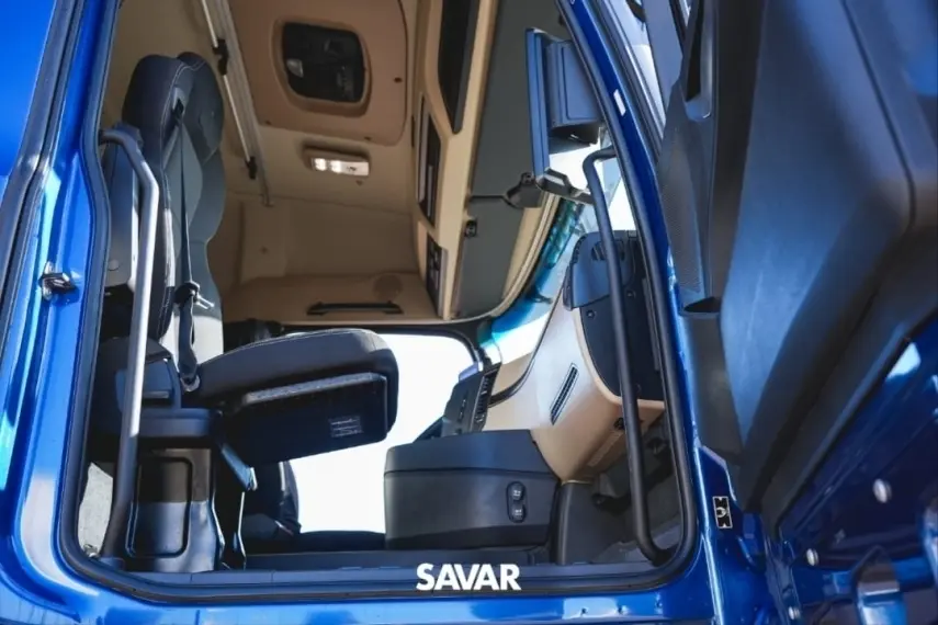 galeria Actros 2553