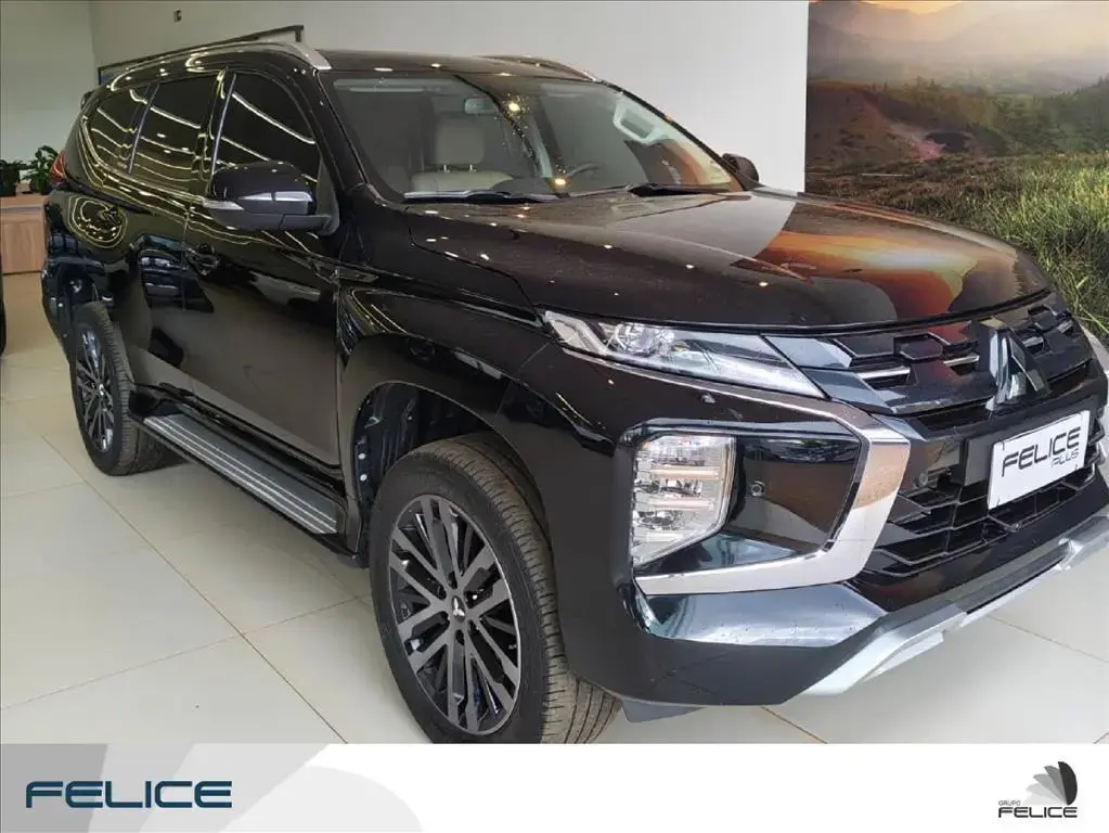 galeria PAJERO SPORT