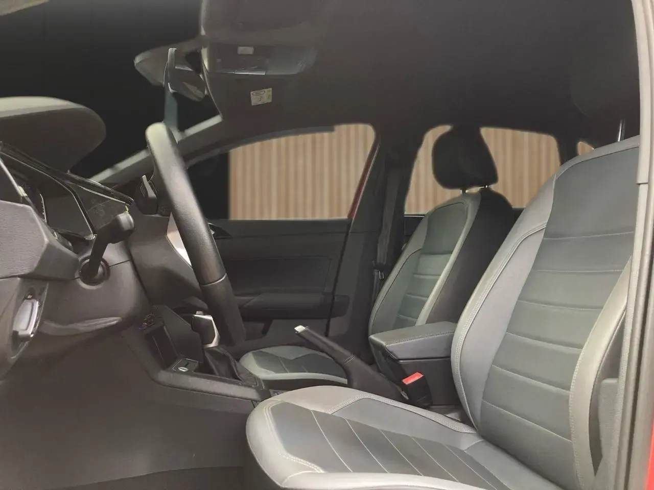 galeria Nivus Highline 1.0 200 TSI Flex Aut.
