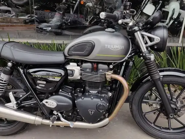 Triumph Speed Twin 900 ABS