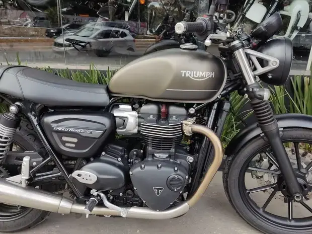 Triumph Speed Twin 900 ABS