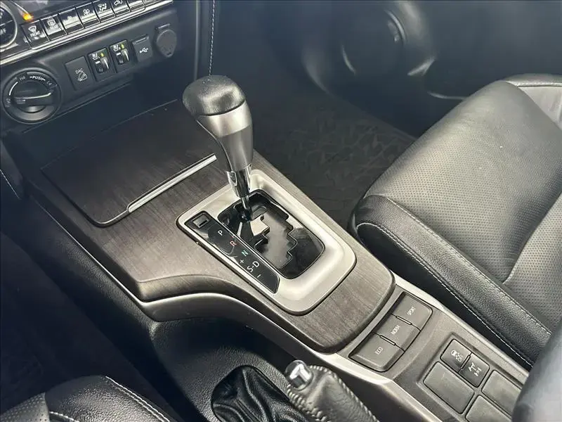 galeria HILUX SW4